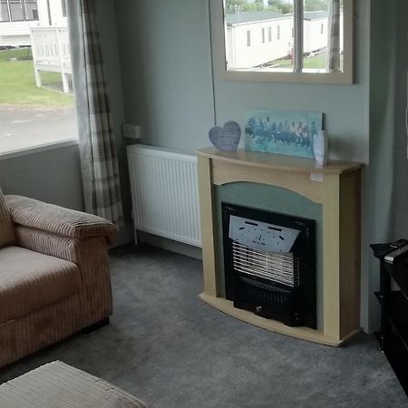 Static Caravan For Hire, Budget Friendly เอดินบะระ ภายนอก รูปภาพ