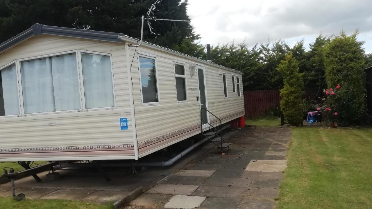 Static Caravan For Hire, Budget Friendly เอดินบะระ ภายนอก รูปภาพ